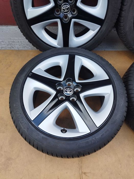 5x100 Koła Całoroczne 215/45R17 Czujniki TPMS oryginał TOYOTA Prius IV