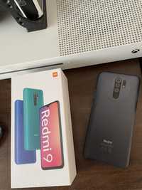 Xiaomi Redmi 9 з коробкою та документами + чохли