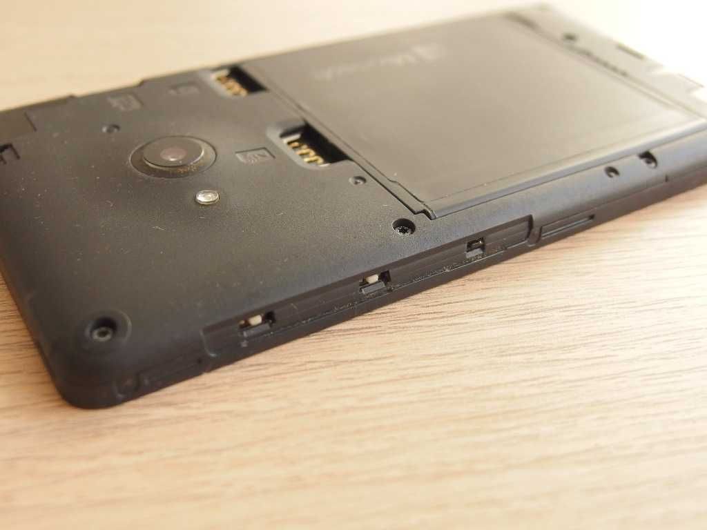 Nokia Lumia 535 RM-1090 bateria BL-L4A Microsoft Windows 10 Mobile