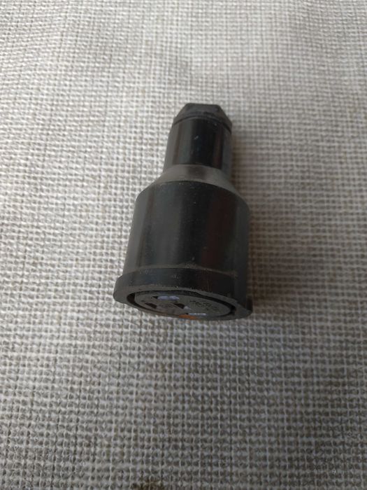 Розетка трифазна 10А 380 В ИЭ9901А-1 380В 10А концевик впк СРСР