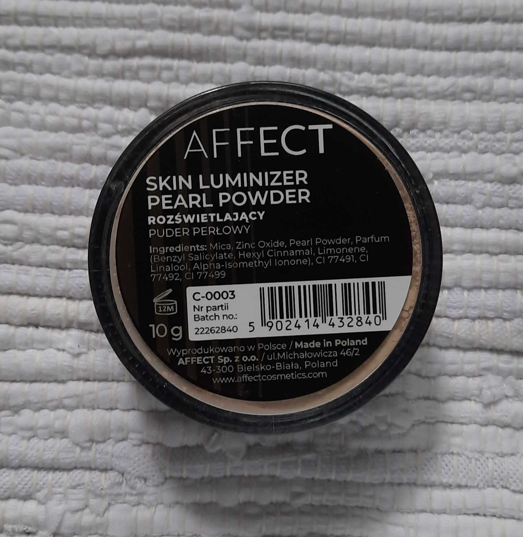 AFFECT rozświetlający puder perłowy do twarzy Skin Luminizer, C-0003