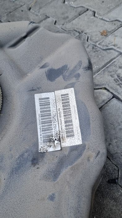 Zbiornik paliwa Audi A4 b8 2.0 tdi quattro
