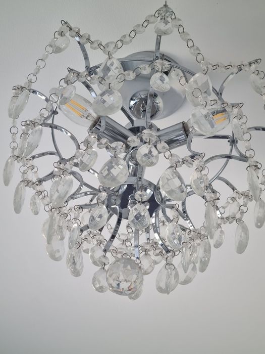 Żyrandol srebrny z kryształkami