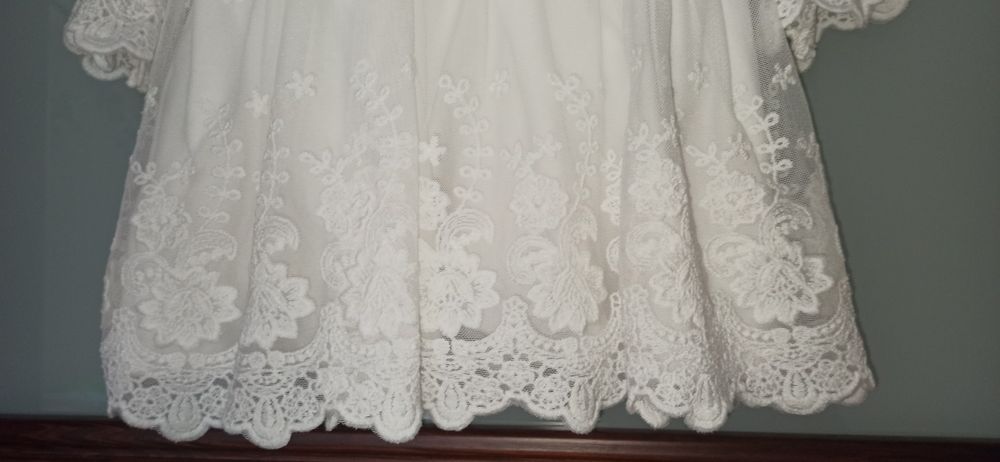 Zestaw do chrztu piękna koronkowa sukienka 62 opaska skarpetki