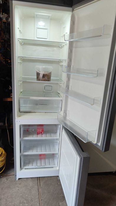 Продам холодильник бош