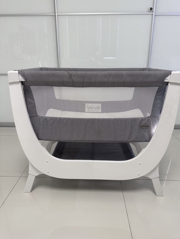 Łóżeczko dostawne dla niemowlaka Shnuggle Air bedside crib strone