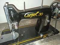 Антикварна швейна машинка Csepel