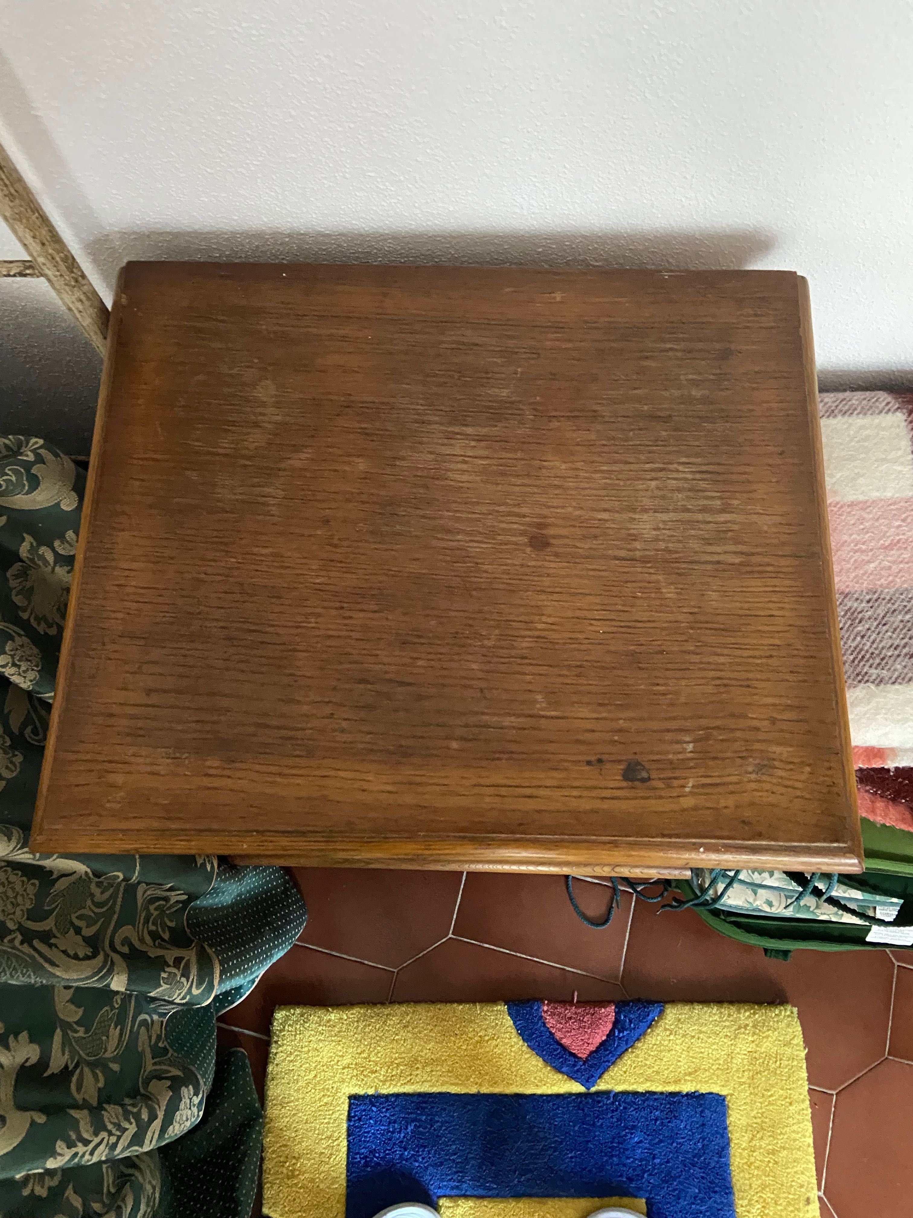 Mesa de cabeceira