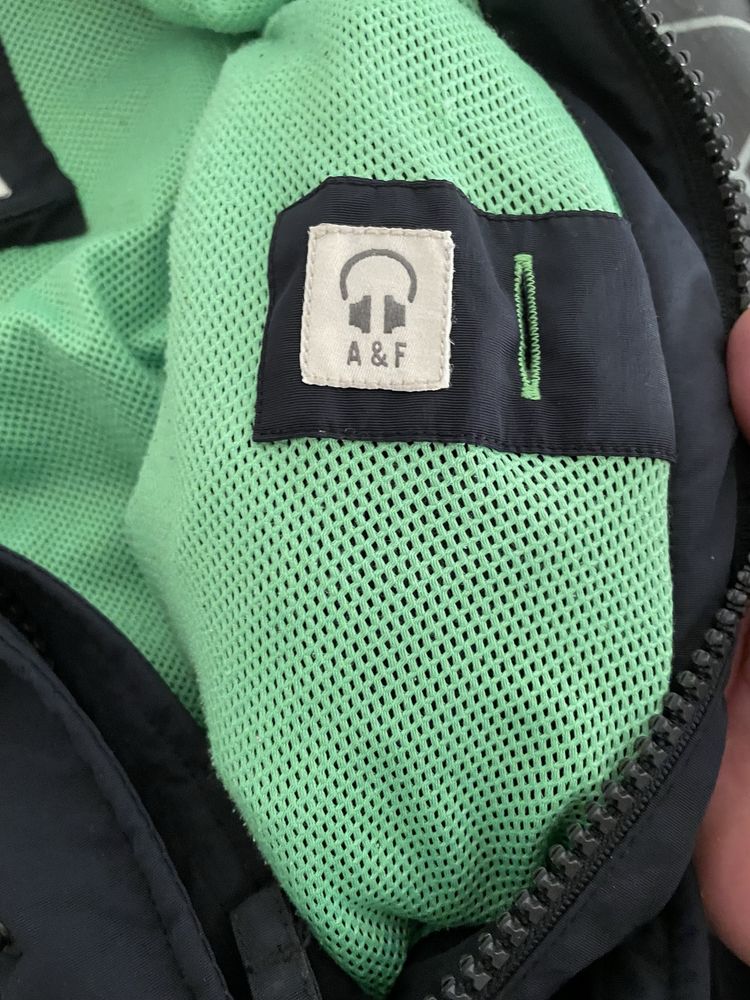 Blusao Abercrombie & Fitch