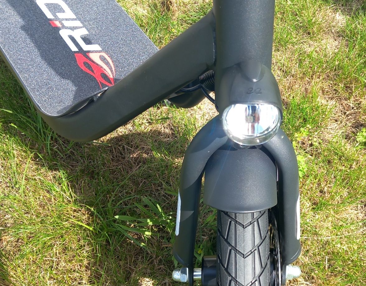 Hulajnoga elektryczna Rider R12