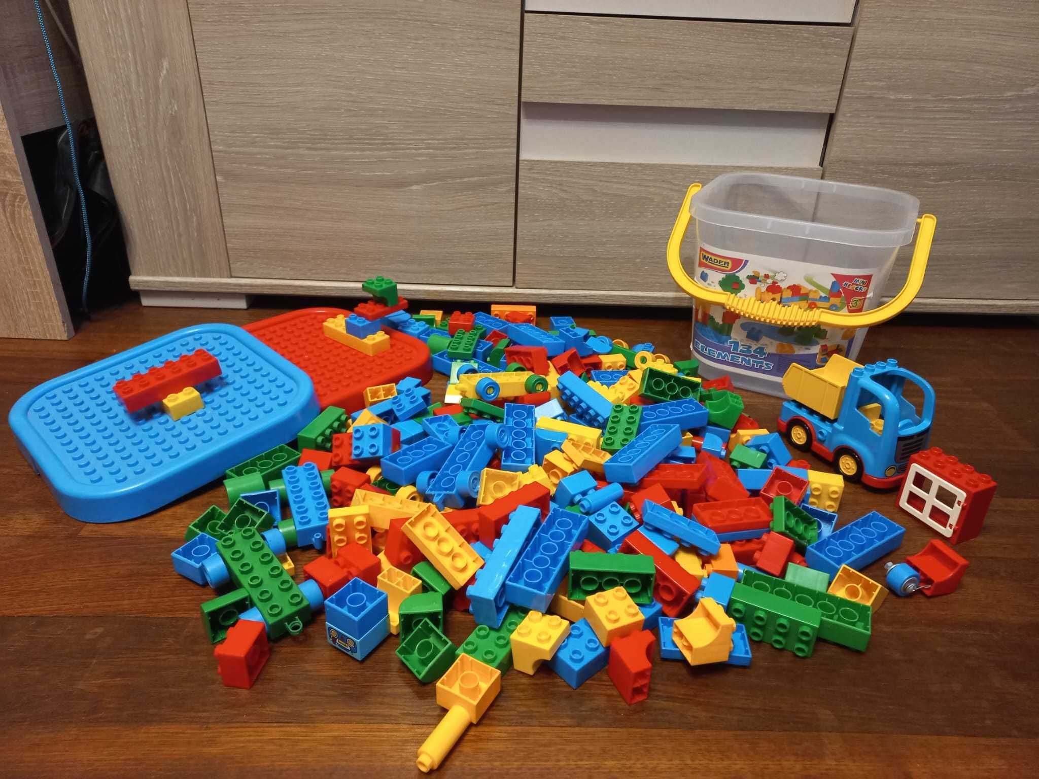 Klocki Wader Mini Blocks 230szt. + pudełko + zestaw Lego Duplo