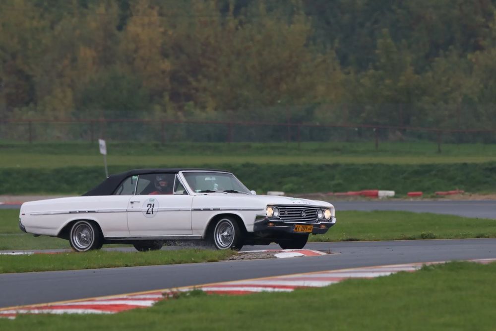 Buick Skylark 1964 BUICK SKYLARK KABRIOLET 4.9L V8 - jedyny w PL.