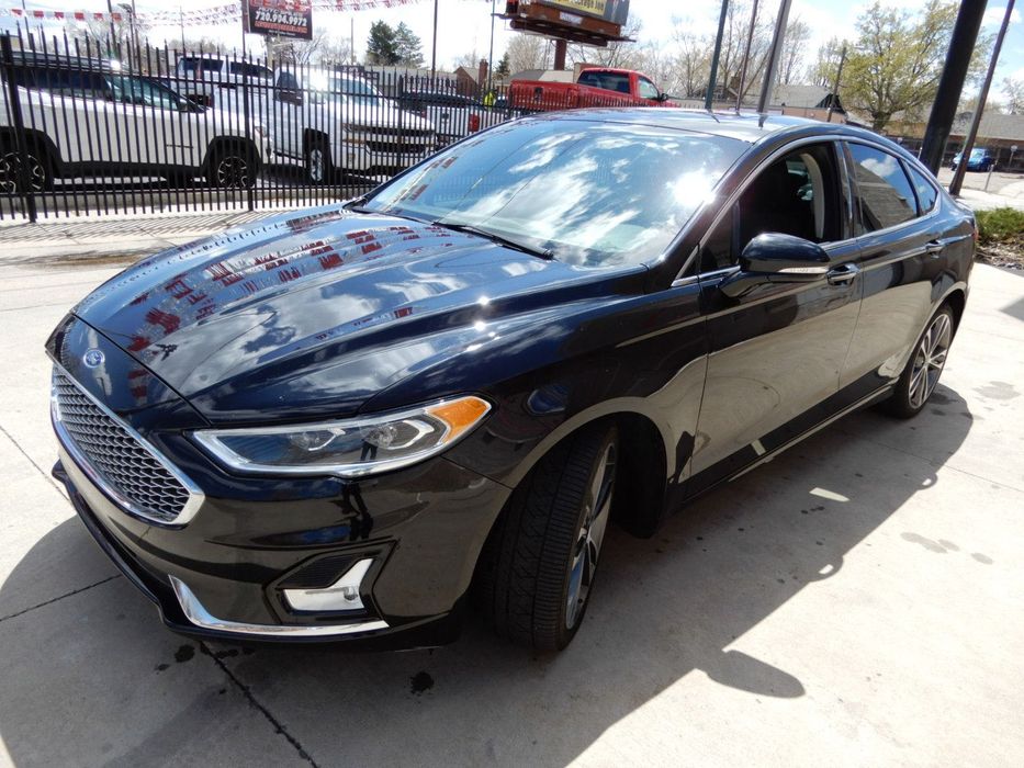 2020 Ford Fusion Titanium повний привід 4х4