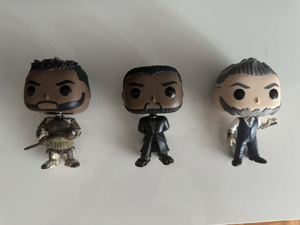 Vendo funko pop sem caixa