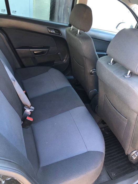 Opel Astra 1.6 2013рік 69тис оригінального пробігу