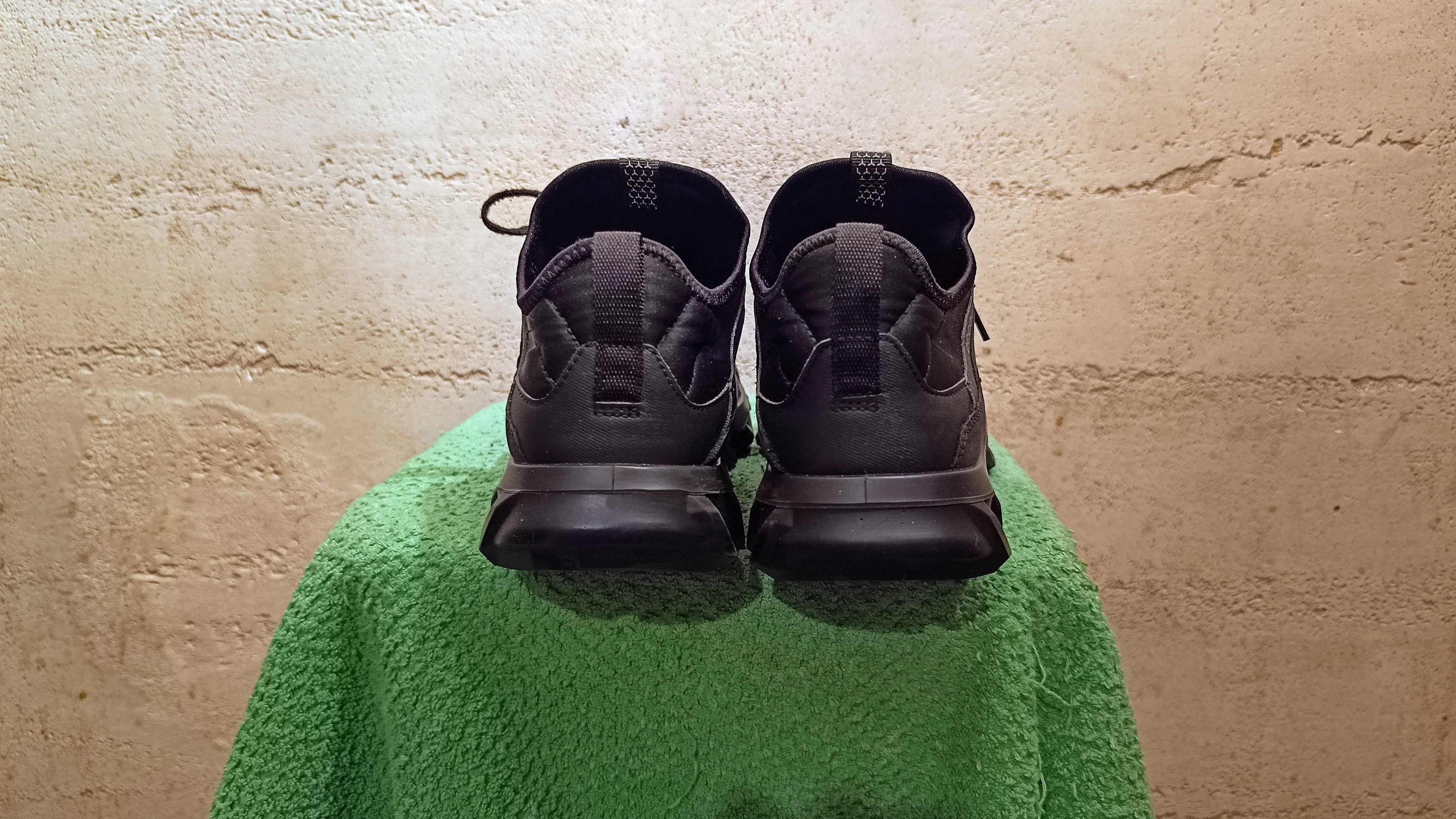 Męskie sneakersy ECCO MX r.43 skóra stan bardzo dobry