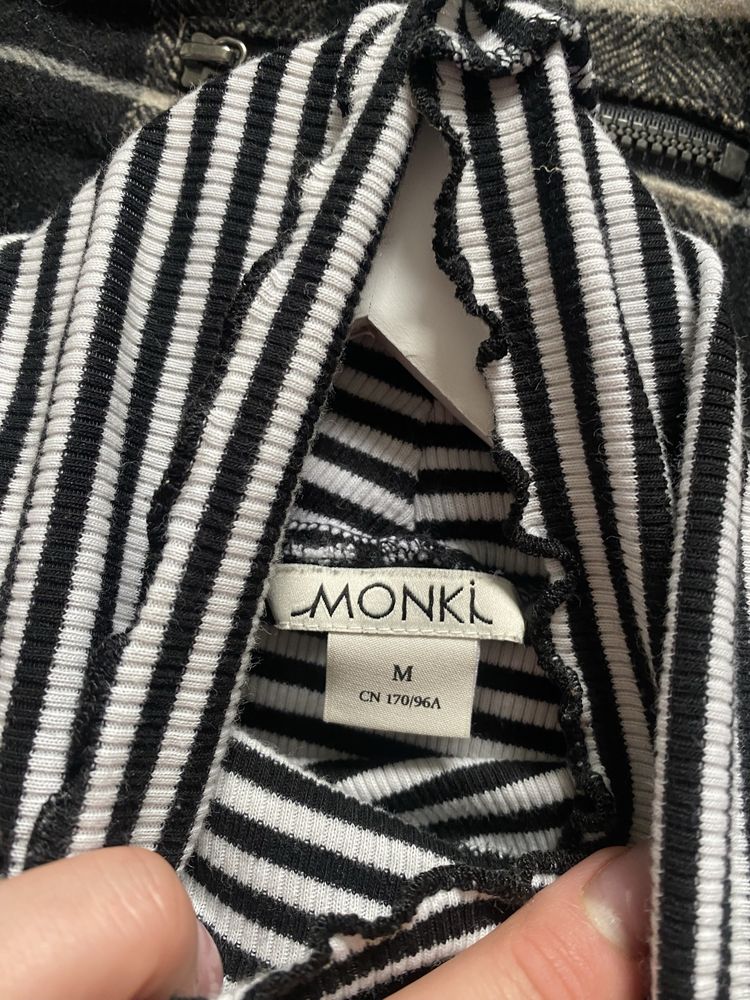 Bluzka monki M 38