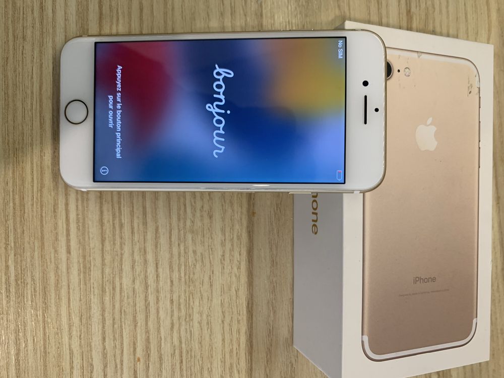 iPhone 7 32 gb gold