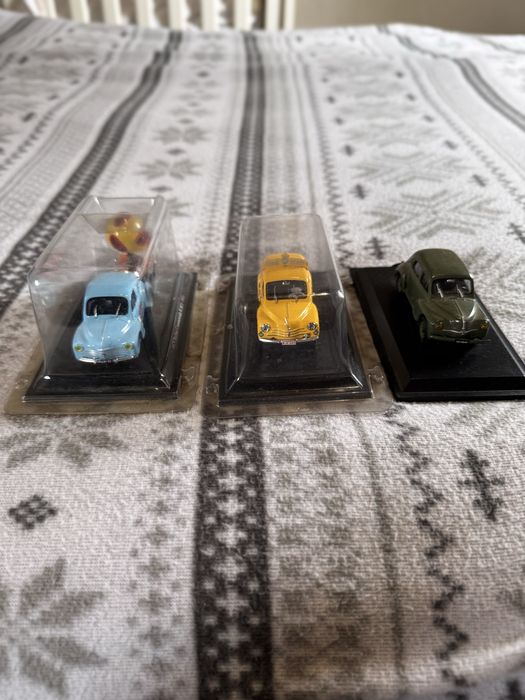 Lote de 3 miniaturas de carros Renaul
