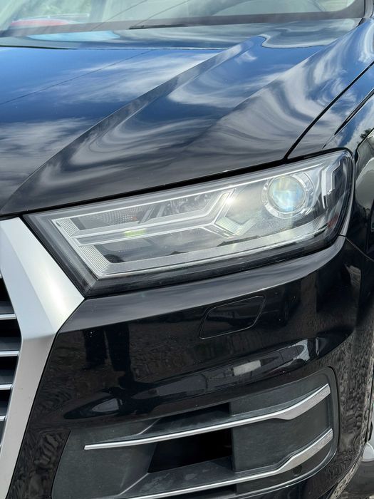 Продам Audi Q7 2017 рік можлива розстрочка,кредит!