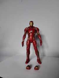 Iron Man Figura Marvel Legends