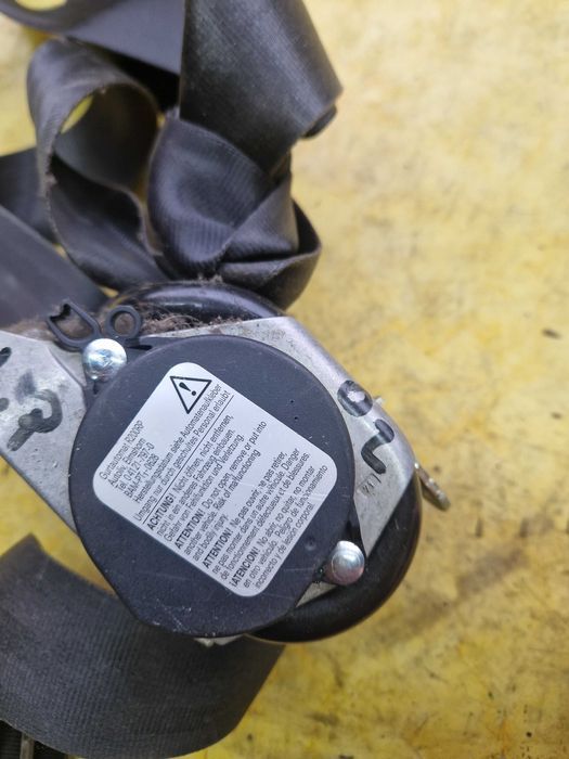 Pas Bezpieczeństwa Lewy Przód Octavia II FL 1Z0.857.701C