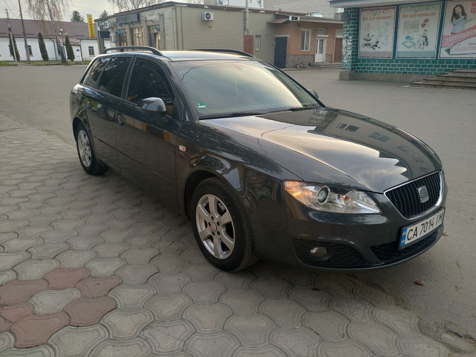 Seat exeo 2.0 tdi 2011 рік