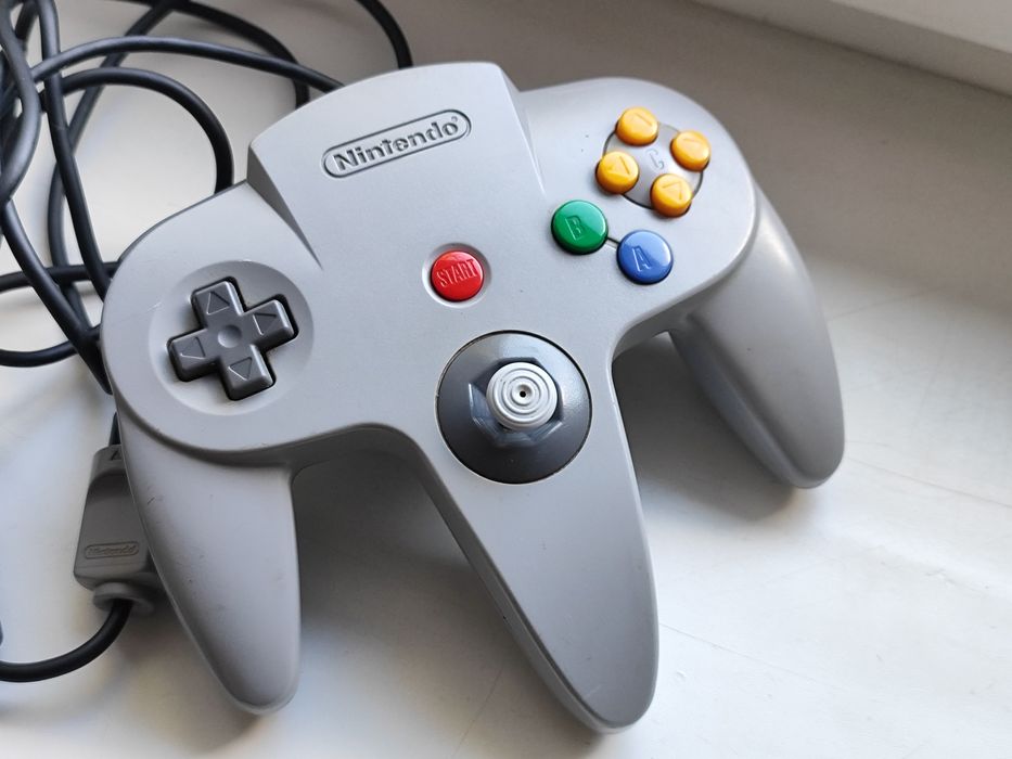 Оригінальний геймпад для Nintendo 64 ( N64 )