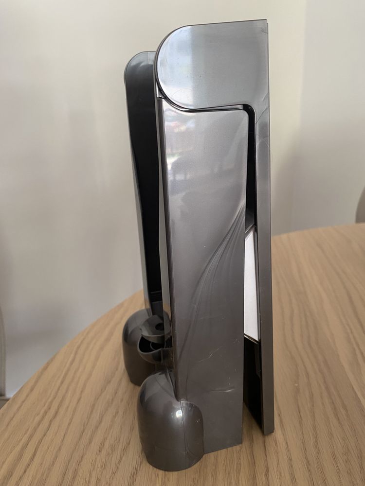Dyson stacja dokująca naścienna