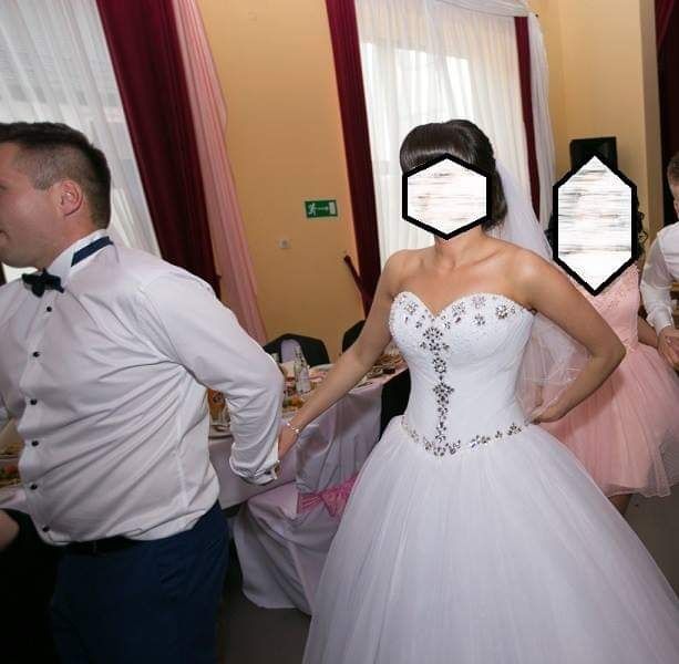 Suknia ślubna ksieżniczka