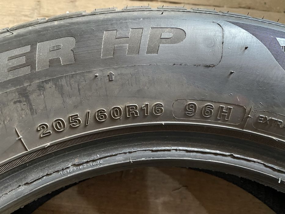 2шт 205/60R16 Tristar 8mm 22год