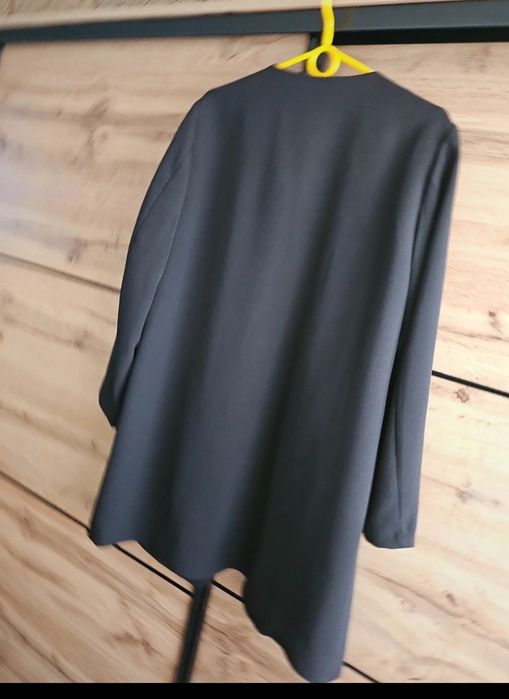 Marynarki w rozmiarze l