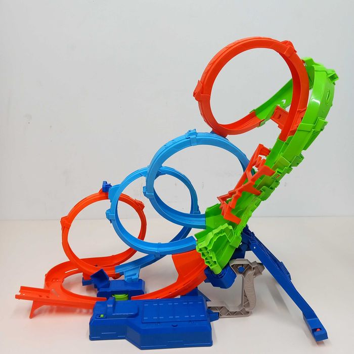 Hot Wheels Action Poczwórna pętla kraks Zestaw HXR70  H10