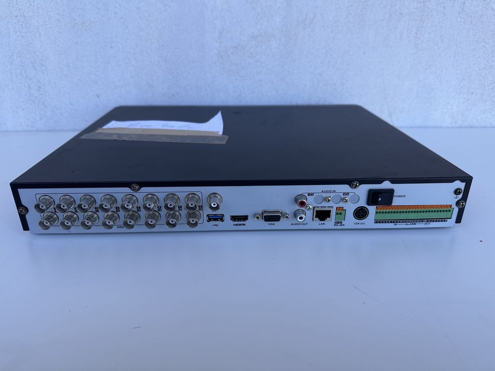 Rejestrator 16 kamer analog Hikvision + 4TB + monitor gratis