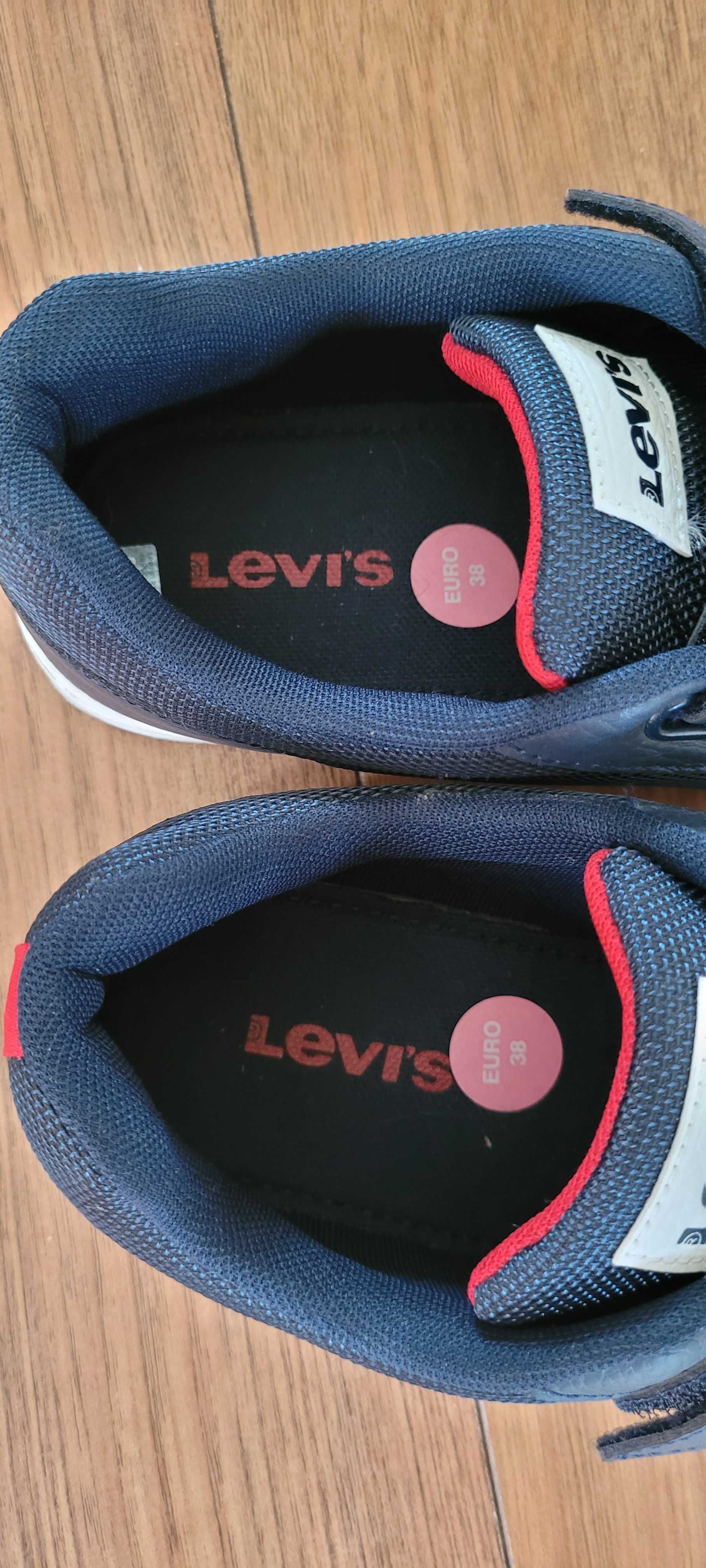 Sneakersy Levi's r.38 jak nowe