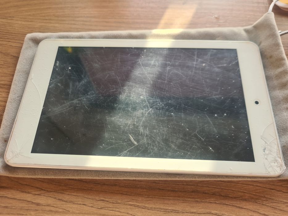 Tablet PENTAGRAM Quadra 7 oddam