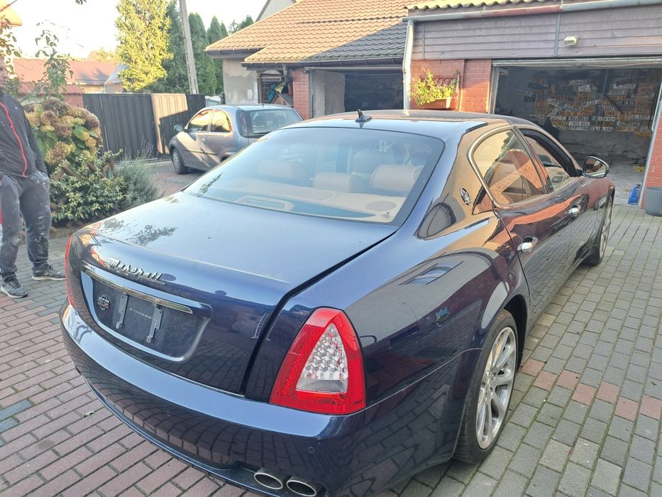 Maserati quattroporte mały przebieg 4.2 skrzynia zf