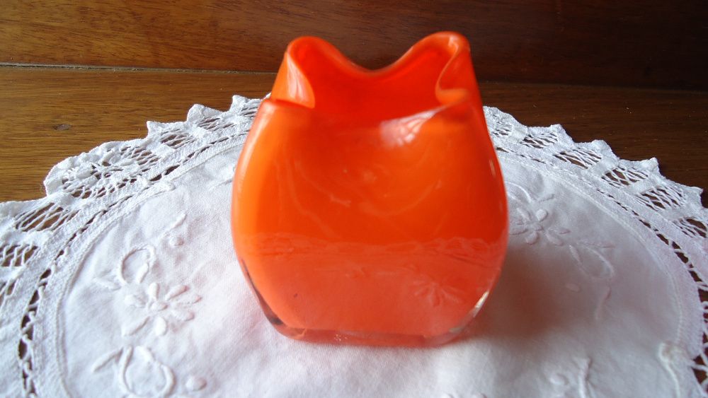 Par de jarrinhas antigas (cachepots) em vidro coalhado