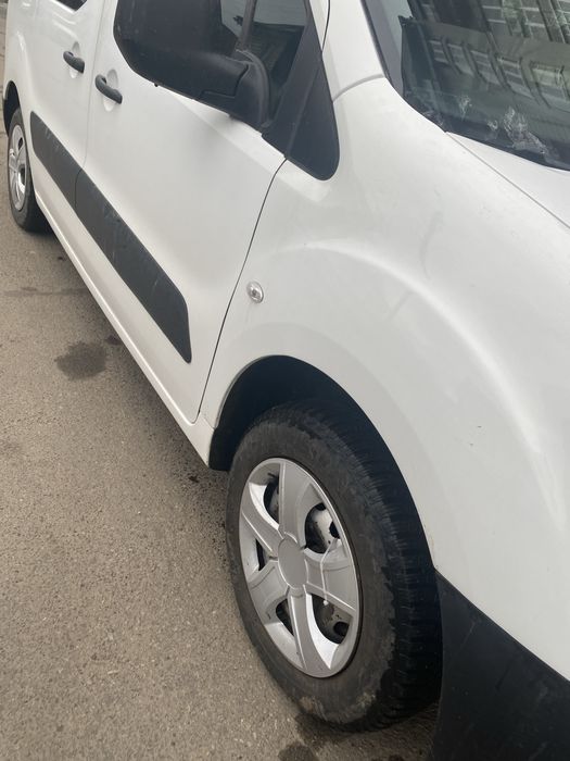 Продам Citroen Berlingo 1.6 2009