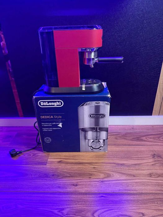 De'Longhi Dedica - Cafetera de Bomba