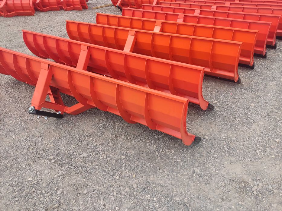 Pług do śniegu – 150 cm do 300 cm – do ciągnika i wózka