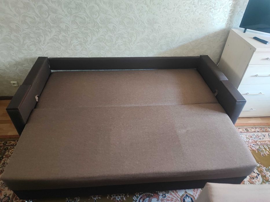 Диван єврокнига продам
