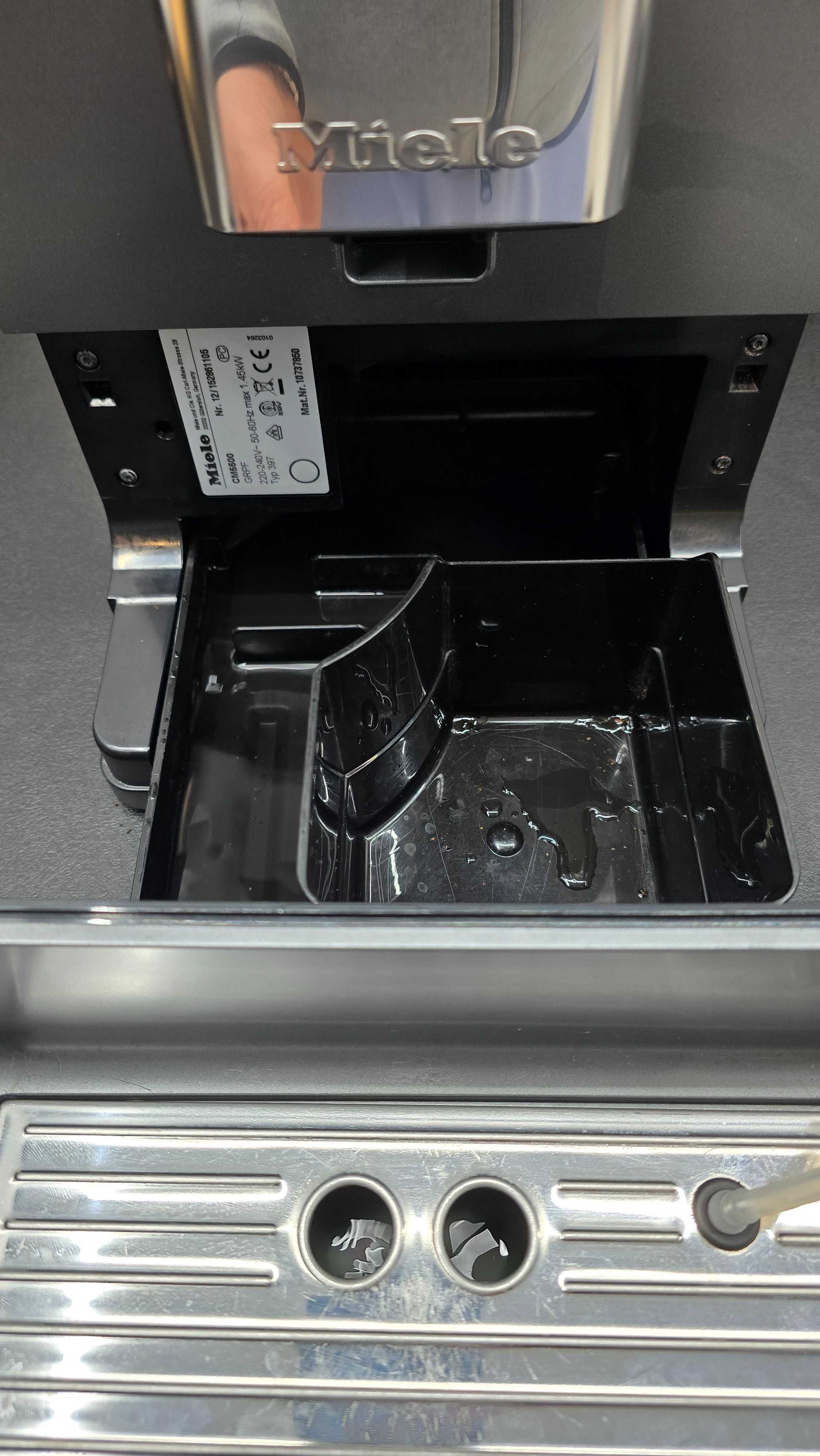 Ekspres Miele CM 5500 grafitowy, menu PL, One Touch, Aromatic, 15bar