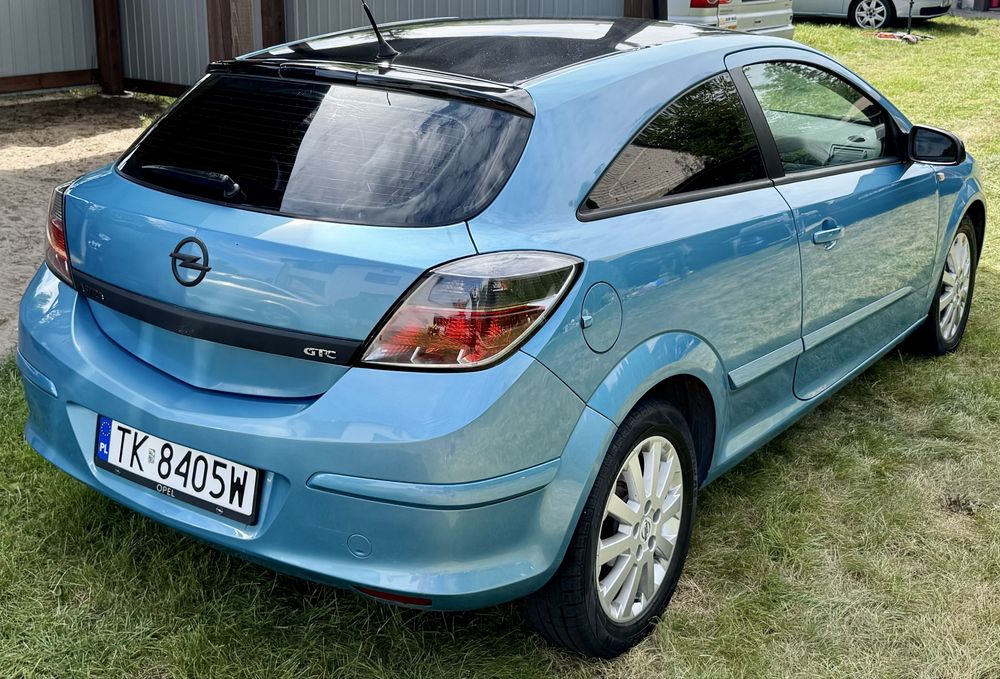 Sprzedam Opel Astra H GTC 1.9 CDTI