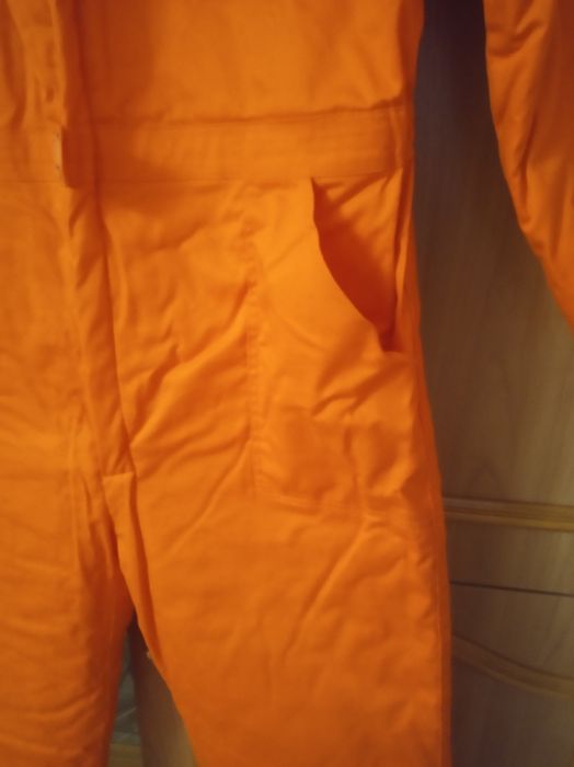 Продам комбинезон рабочий утепленный