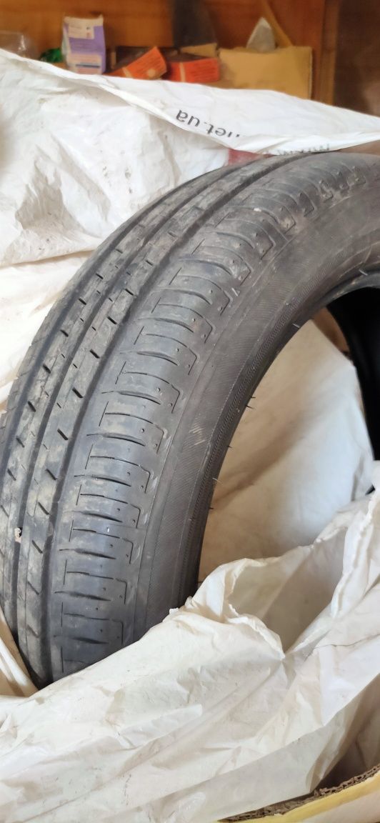 Продам шини 175/60 R16 практично нові