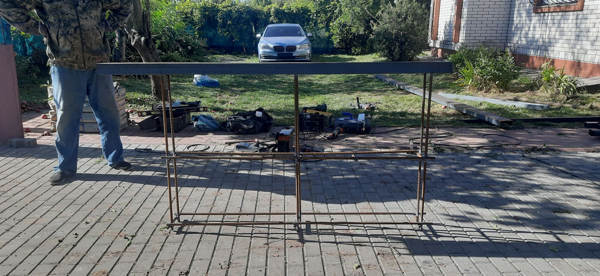 Установка заборов с профнастила,гаражей,навесов,окон металопластиковых