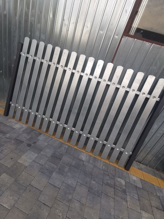 Sztachety metalowe gruba blacha