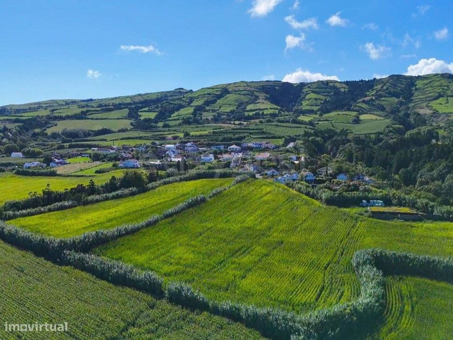 Terreno Rustico com viabilidade de construção -João Bom Da Bretanha