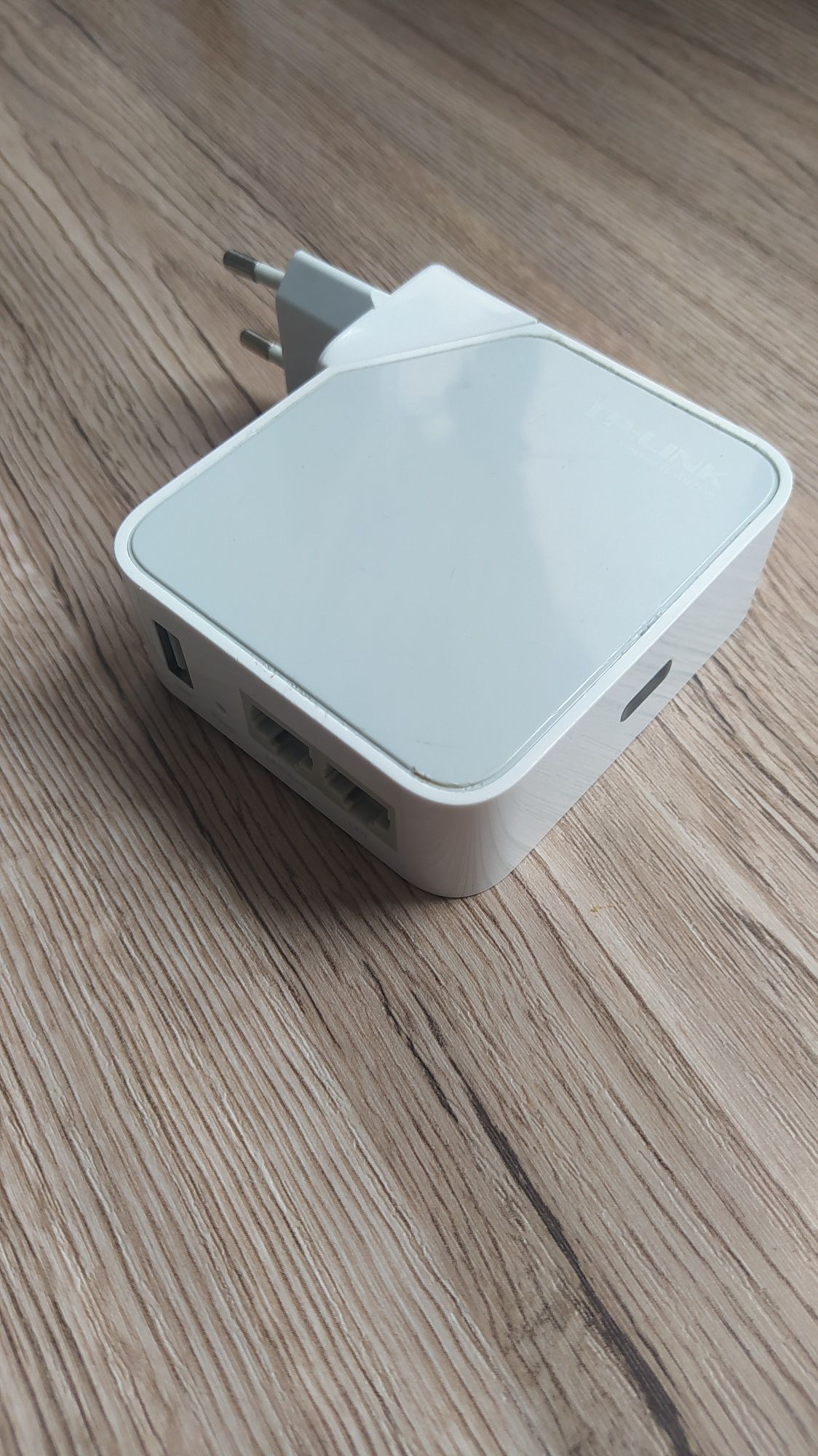 Router TPLINK wr7
